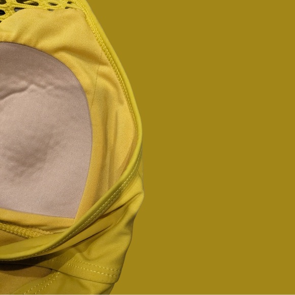 Halter 1-piece - Picture 7 of 8